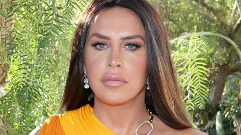 karla-sofia-gascon-1962163