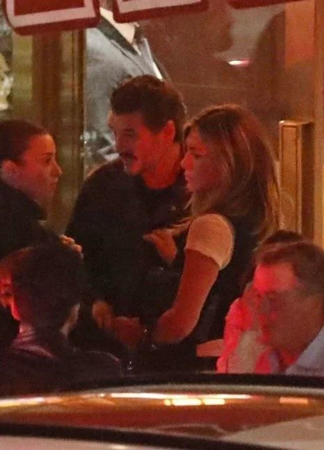 pedro-pascal-and-jennifer-aniston-spotted-outside-of-sunset-v0-h37hfx1wviqe1